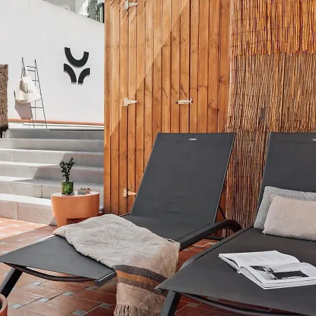 Kasba - 1 Bedroom, A Pool And Terrace In Gracia