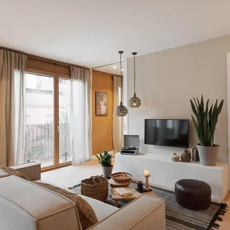 Kasba - 1 Bedroom, A Pool And Terrace In Gracia